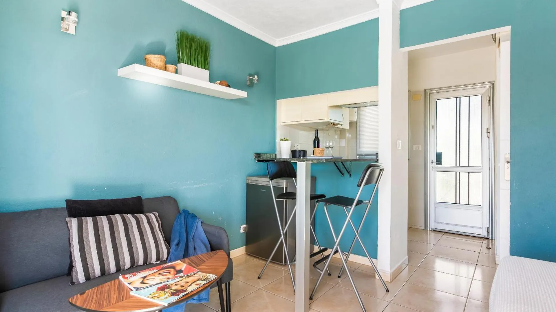 Beach Apartment N1 100% Seaview Playa de las Americas  0*, Playa de las Americas (Tenerife) Spain
