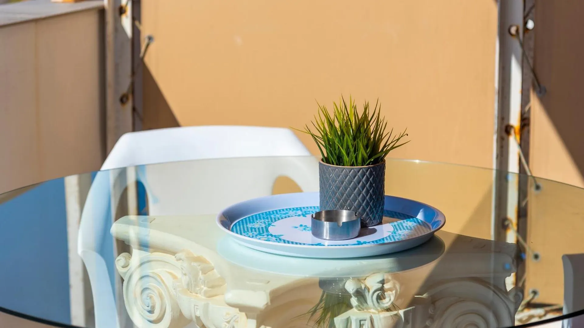 Beach Apartment N1 100% Seaview Playa de las Americas